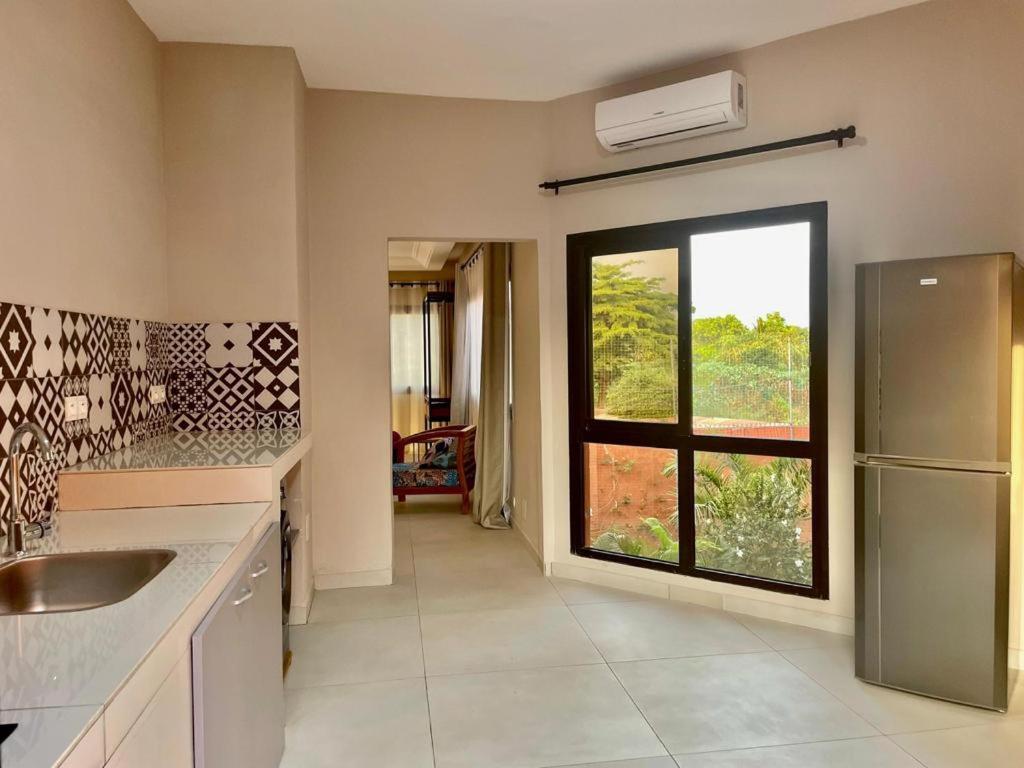 Le Kentia Hotel Lomé Eksteriør billede