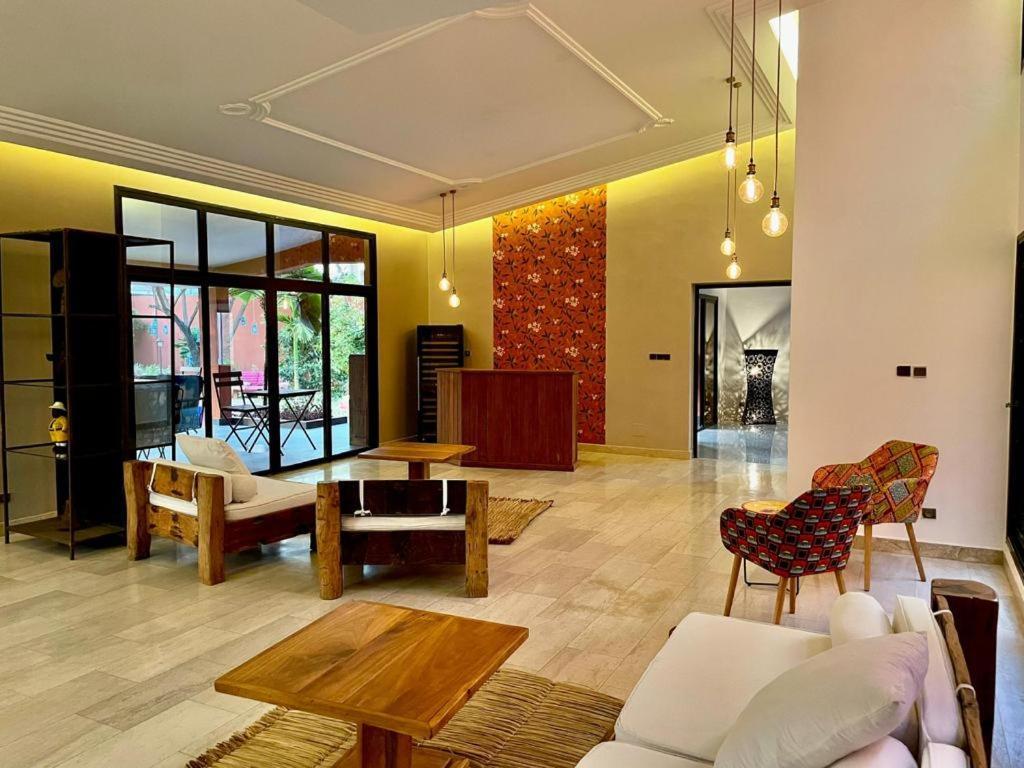 Le Kentia Hotel Lomé Eksteriør billede