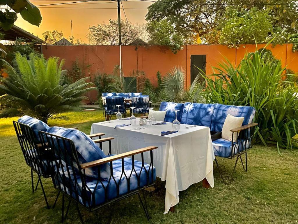 Le Kentia Hotel Lomé Eksteriør billede