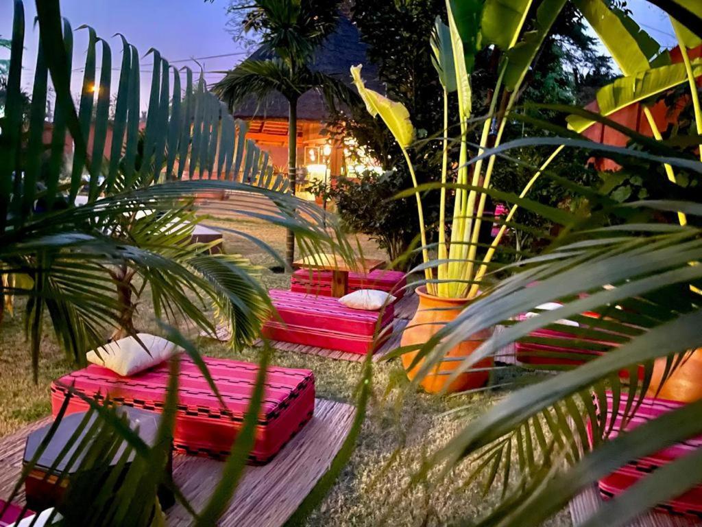 Le Kentia Hotel Lomé Eksteriør billede